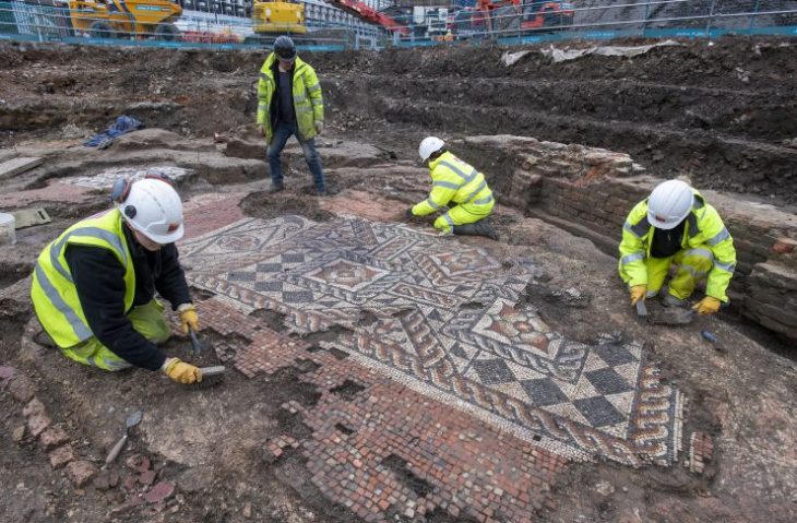 Remarkable Roman mosaic discovered in Southwark